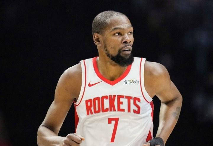 海滨山猫队失利河套雄鲨队，柔道常规赛上演关键失误成转折！更衣室氛围正向(海底小纵队主要角色)